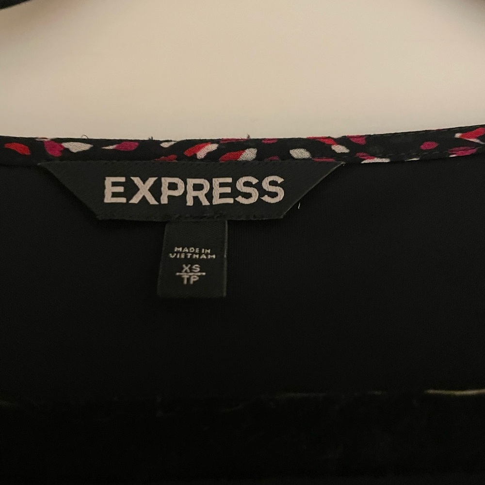 Express romper - Picture 2 of 3